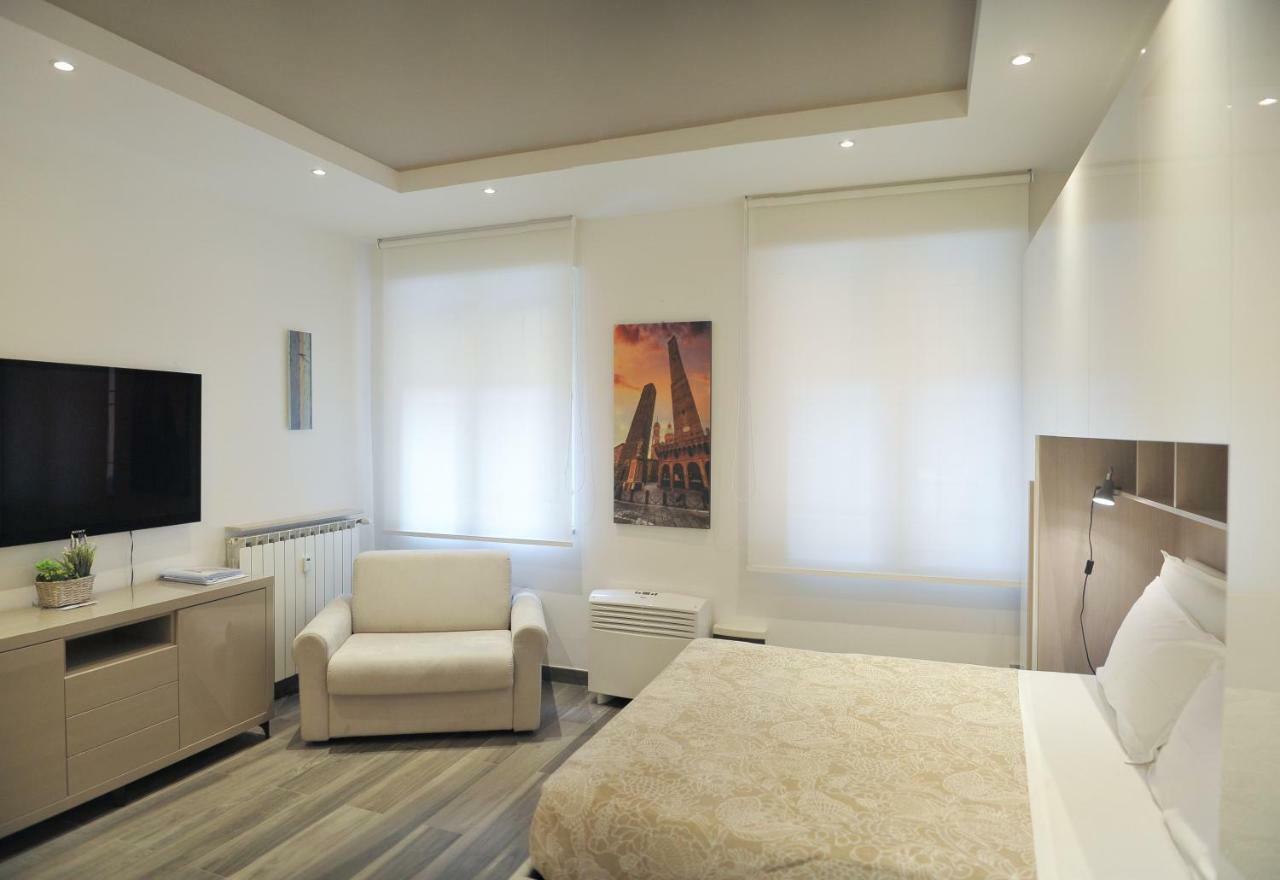 Andrea Luxury Apartments Strada Maggiore Studio 1 Bologna Exterior photo