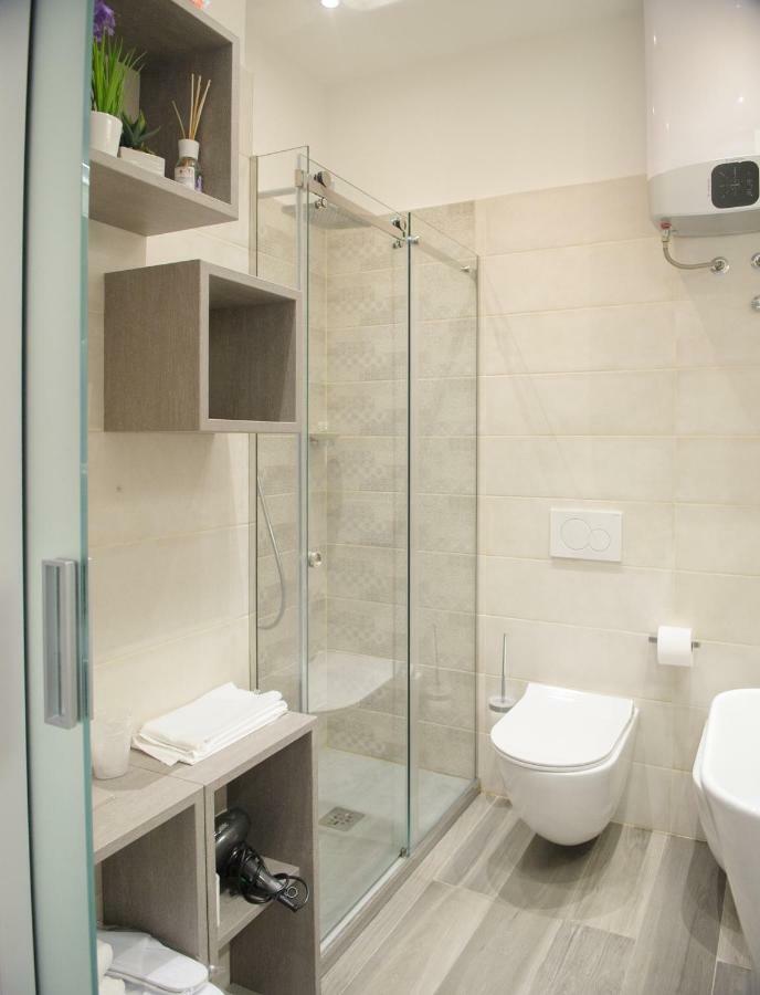 Andrea Luxury Apartments Strada Maggiore Studio 1 Bologna Exterior photo